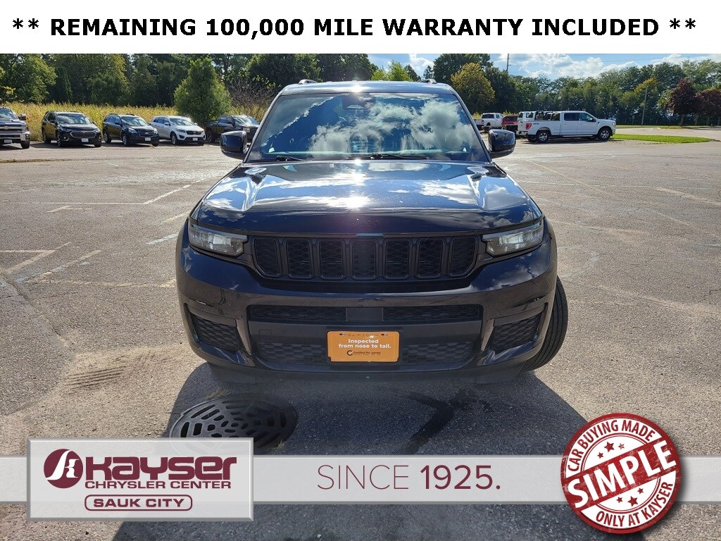 2023 Jeep Grand Cherokee Laredo photo 2