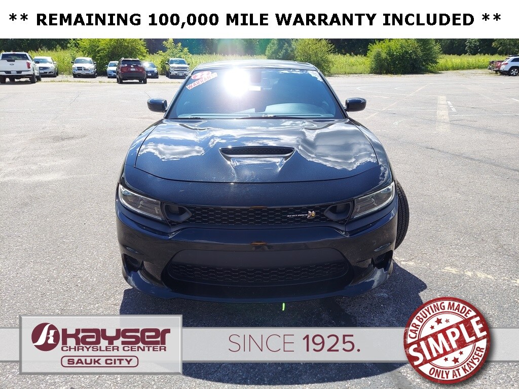 2022 Dodge Charger Scat Pack photo 2