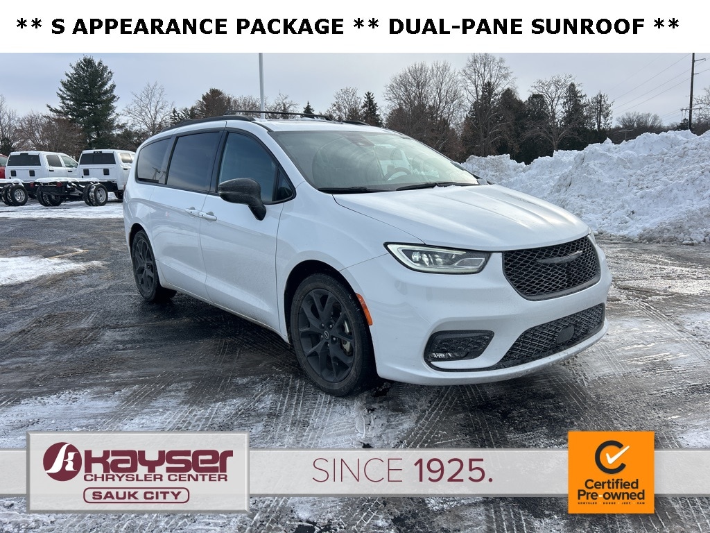 Certified 2025 Chrysler Pacifica Limited Van Passenger Van