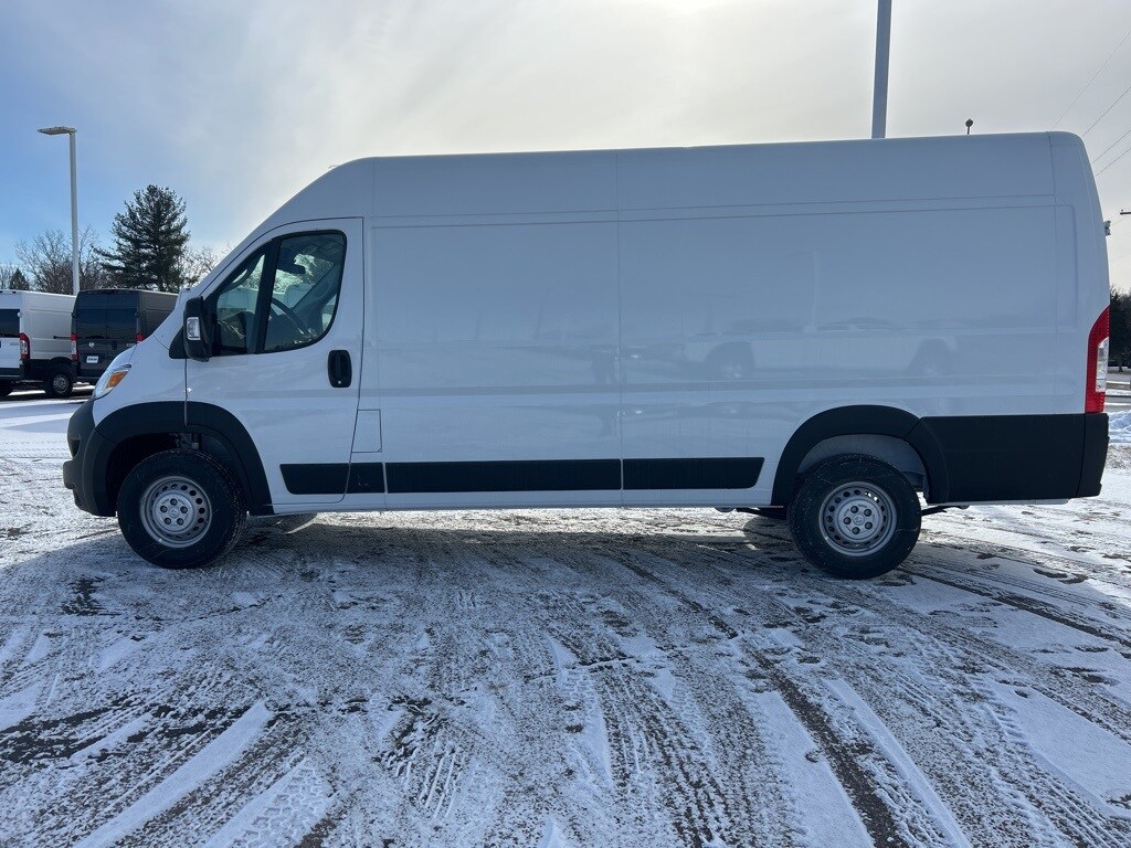 2025 Ram ProMaster 3500 photo 4
