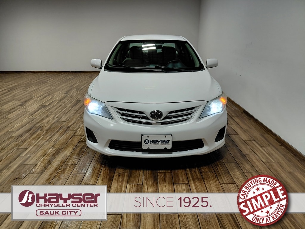 Used 2013 Toyota Corolla LE with VIN 2T1BU4EE8DC949493 for sale in Sauk City, WI