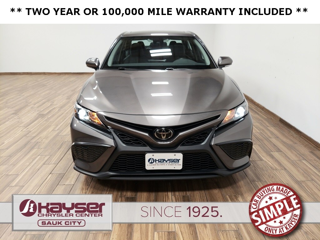 2024 Toyota Camry SE photo 2