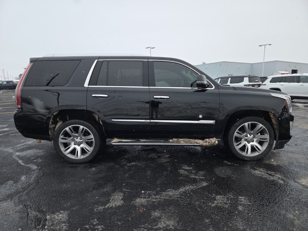 Used 2015 Cadillac Escalade Luxury with VIN 1GYS4MKJ8FR636156 for sale in Sauk City, WI