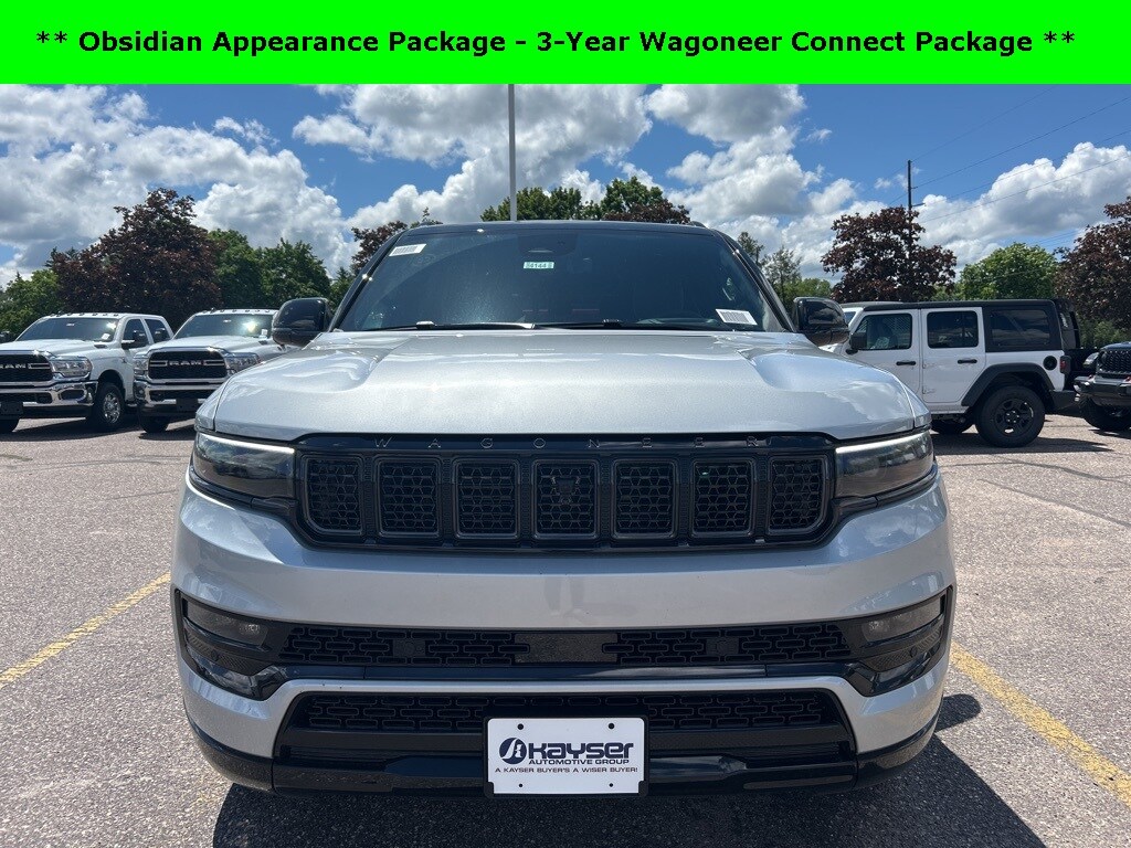 2024 Jeep Grand Wagoneer Obsidian photo 2