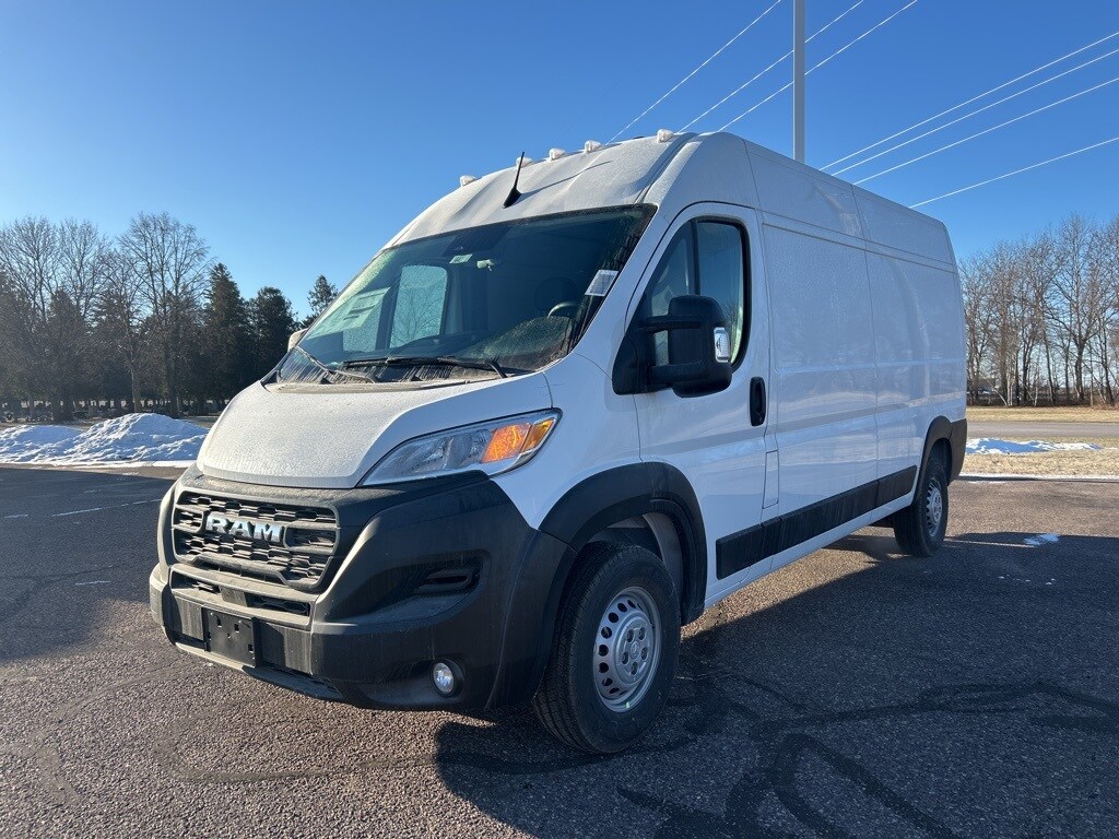 2025 Ram ProMaster 2500 photo 3