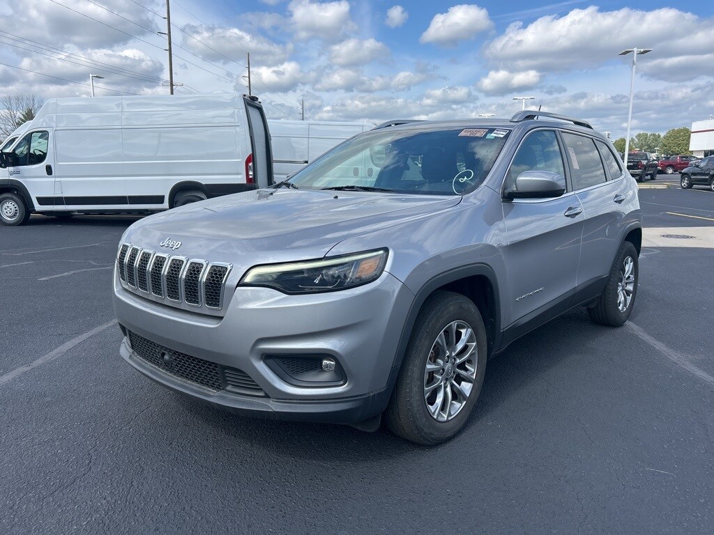 2021 Jeep Cherokee Latitude Lux photo 3