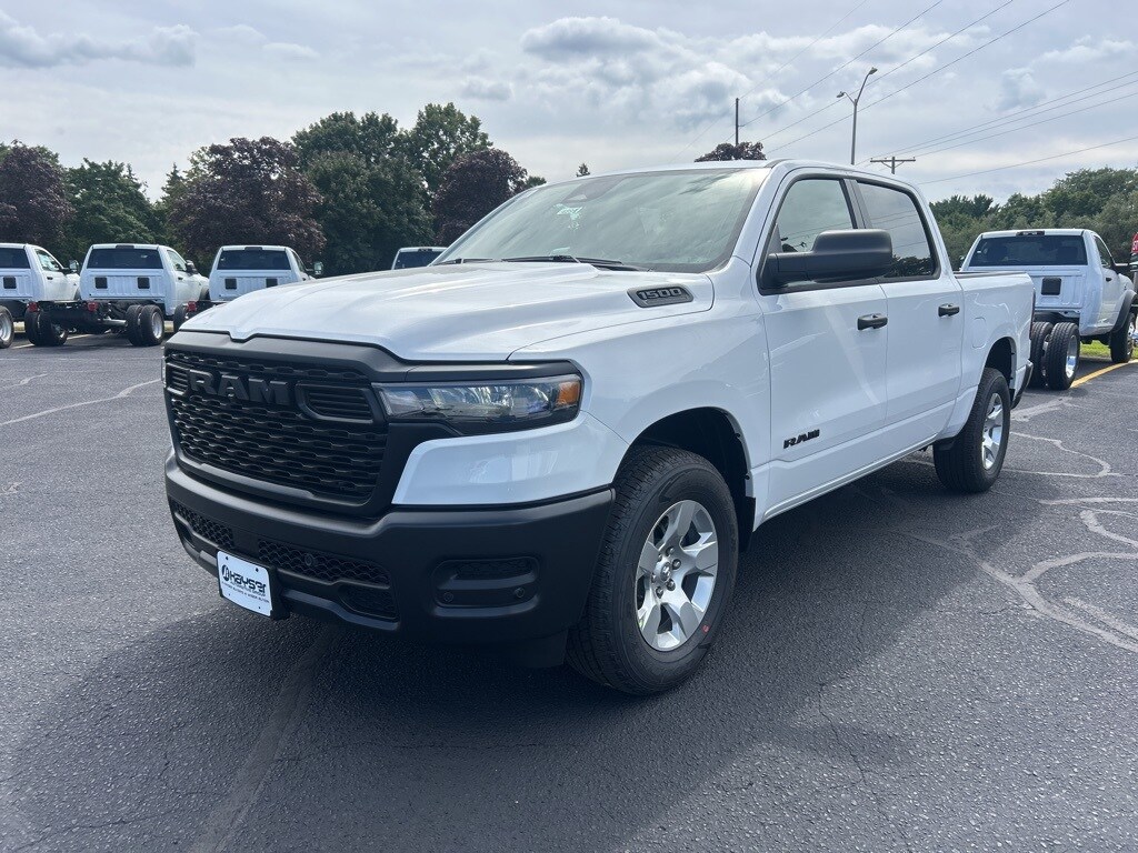 2026 Ram 1500 Tradesman photo 3