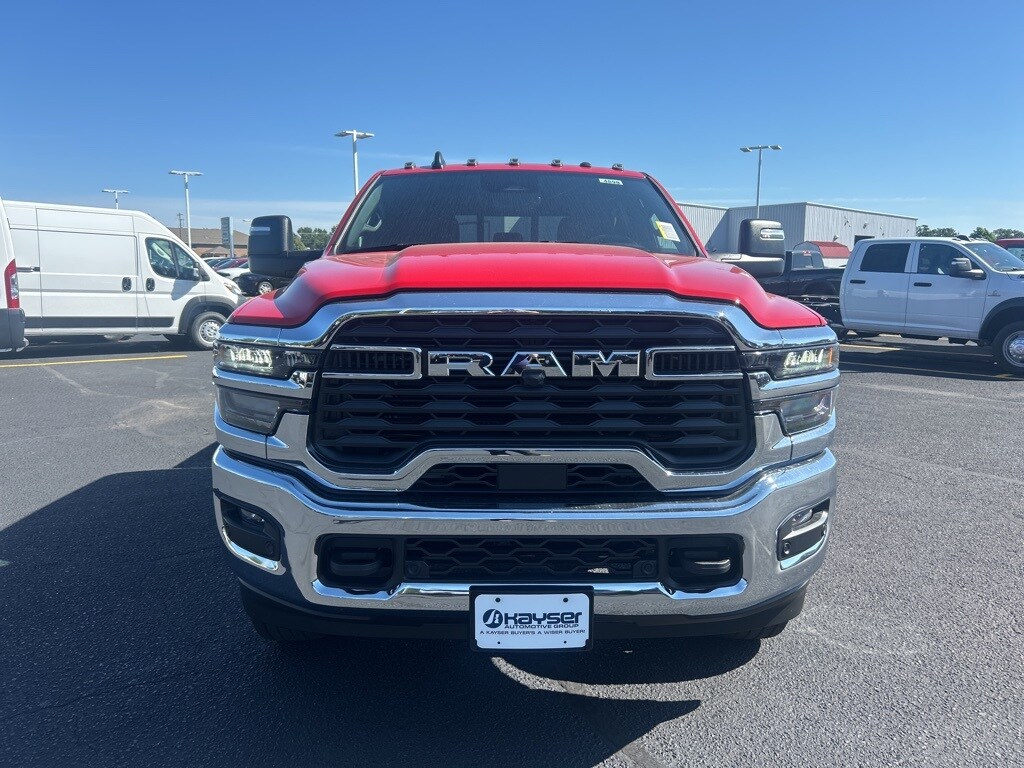 2026 Ram 2500 Tradesman photo 2