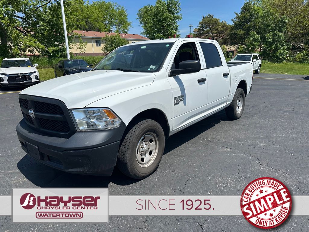 2022 RAM 1500 Classic Tradesman 4x4 Crew Cab 5'7's photo