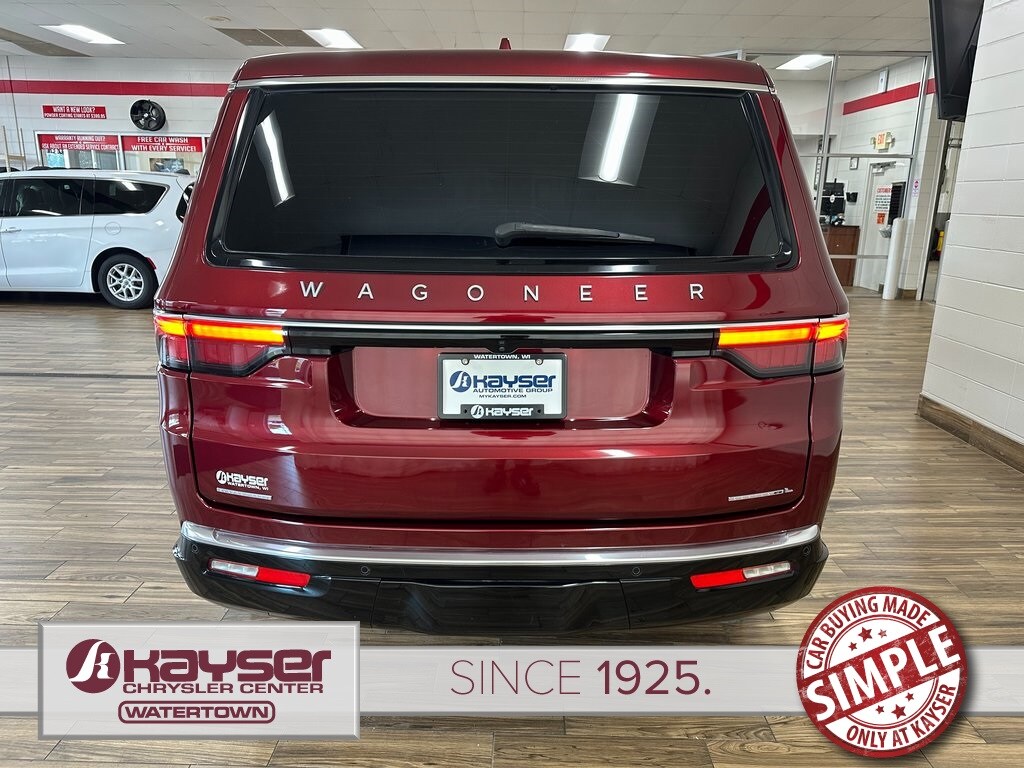 2023 Jeep Wagoneer L Series II photo 4