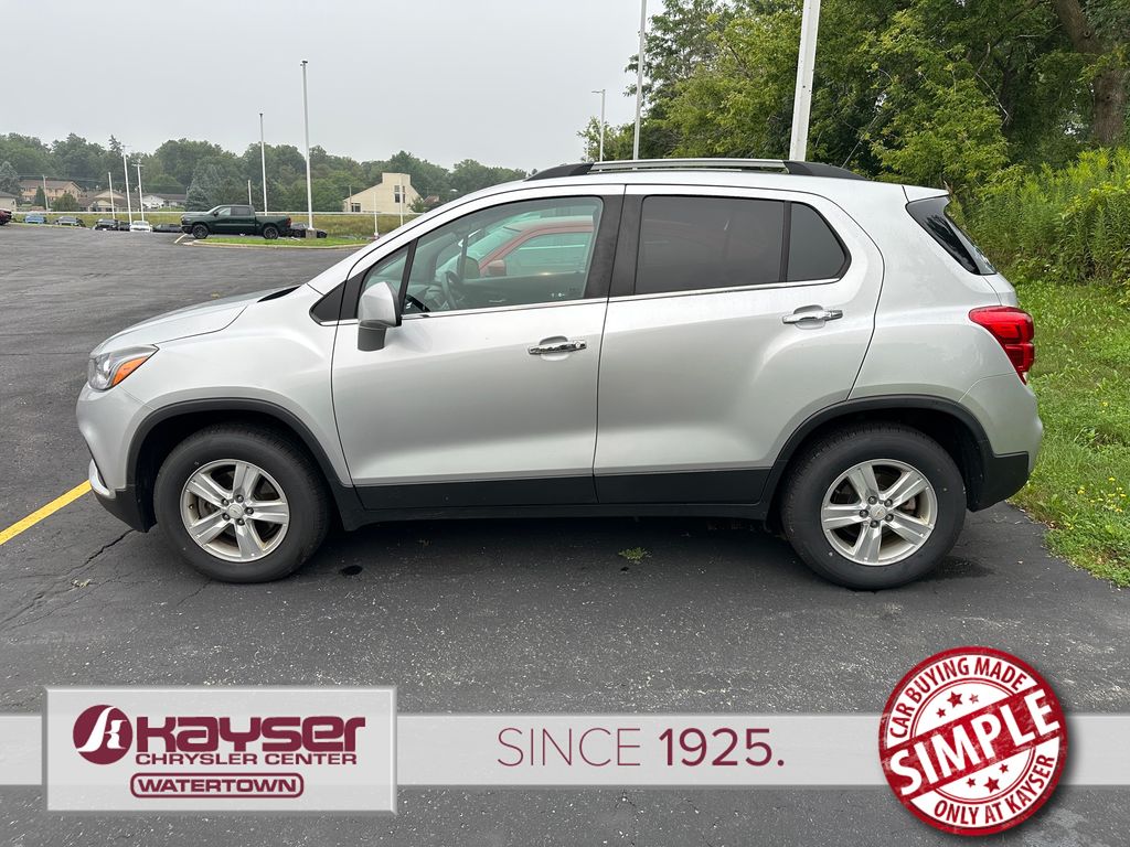 Used 2018 Chevrolet Trax LT with VIN KL7CJPSB0JB653495 for sale in Watertown, WI