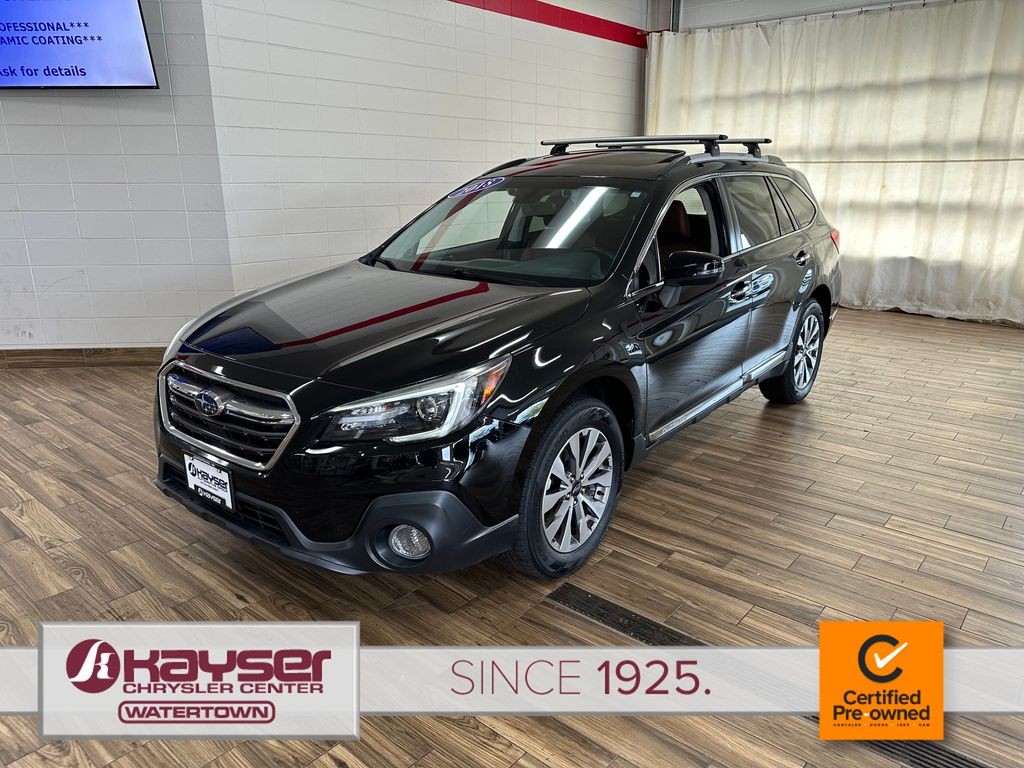 2018 Subaru Outback 3.6R Touring's photo