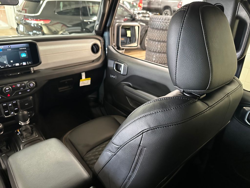 2026 Jeep Wrangler 4-Door Sport - Photo 13