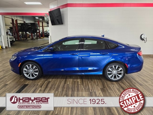 Certified 2016 Chrysler 200 S with VIN 1C3CCCDG3GN123158 for sale in Watertown, WI