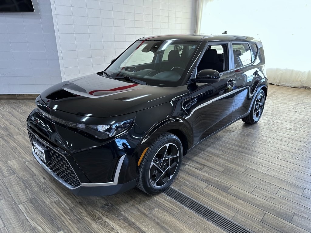 2023 Kia Soul EX's photo