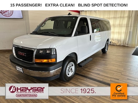 2024 GMC Savana 3500 LT Van Extended Passenger Van