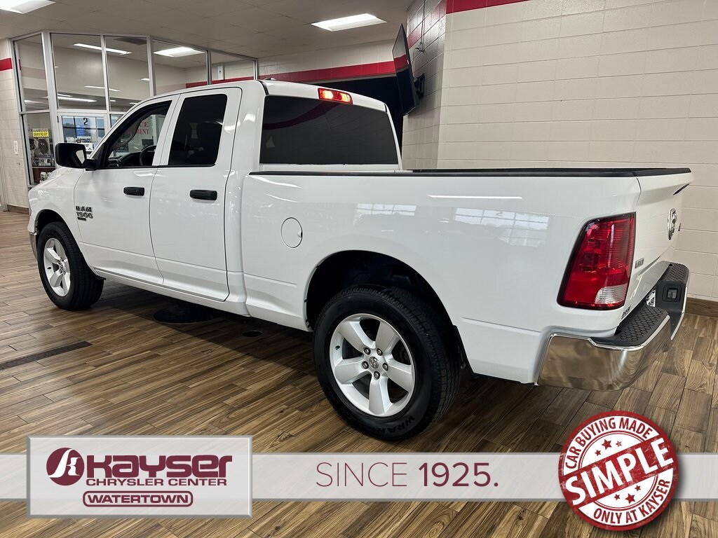 2024 Ram 1500 Classic SLT photo 2