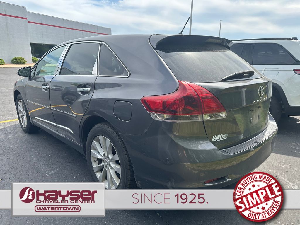 Used 2015 Toyota Venza LE with VIN 4T3ZA3BB0FU090680 for sale in Watertown, WI