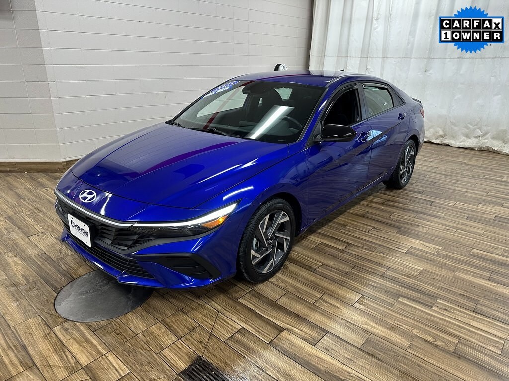 Used 2025 Hyundai Elantra SEL Sport Sedan