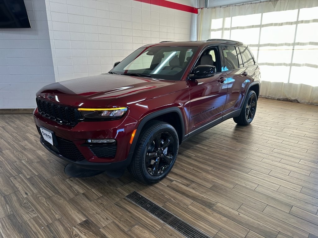 2025 Jeep Grand Cherokee Limited's photo