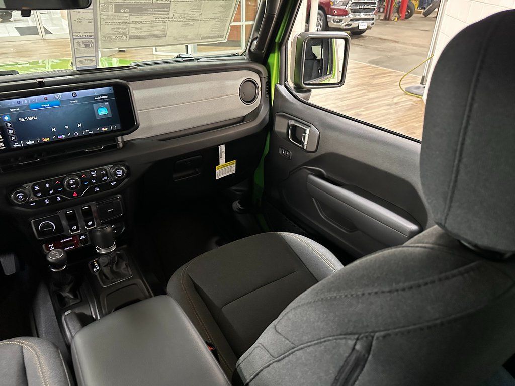 2026 Jeep Wrangler 2-Door Willys - Photo 12