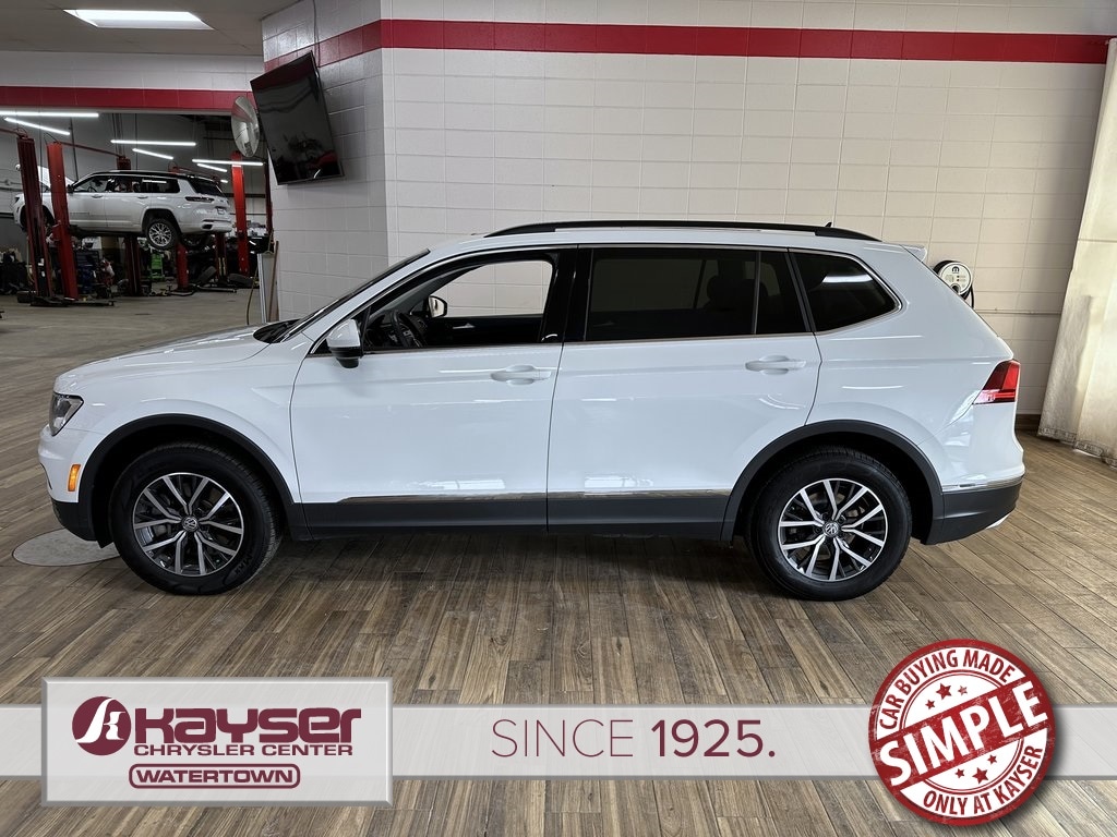 Used 2020 Volkswagen Tiguan SE with VIN 3VV3B7AX1LM070590 for sale in Watertown, WI