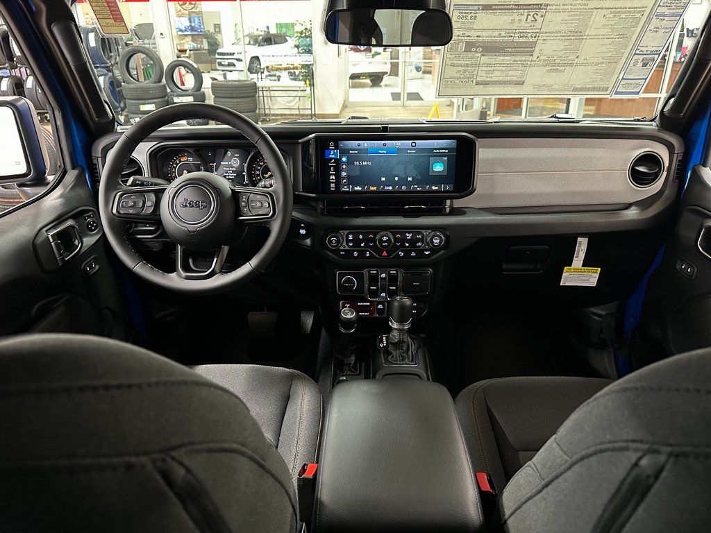 2026 Jeep Wrangler 4-Door Willys - Photo 12