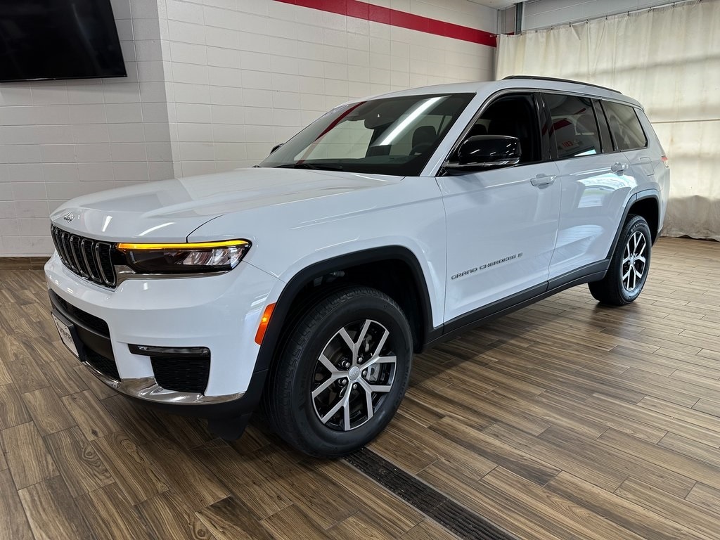 2024 Jeep Grand Cherokee L Limited's photo