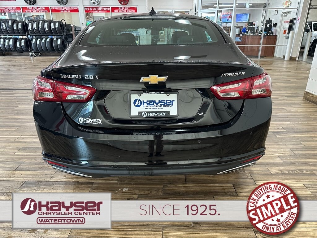 2021 Chevrolet Malibu Premier photo 4