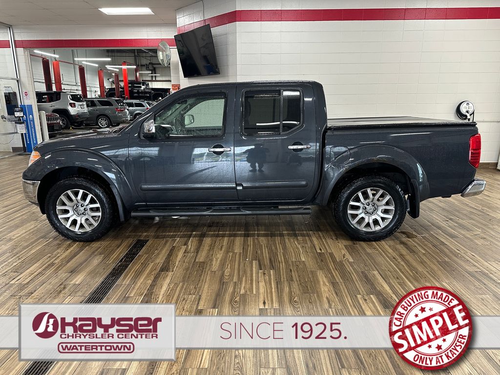 Used 2013 Nissan Frontier SL with VIN 1N6AD0EV3DN746364 for sale in Watertown, WI
