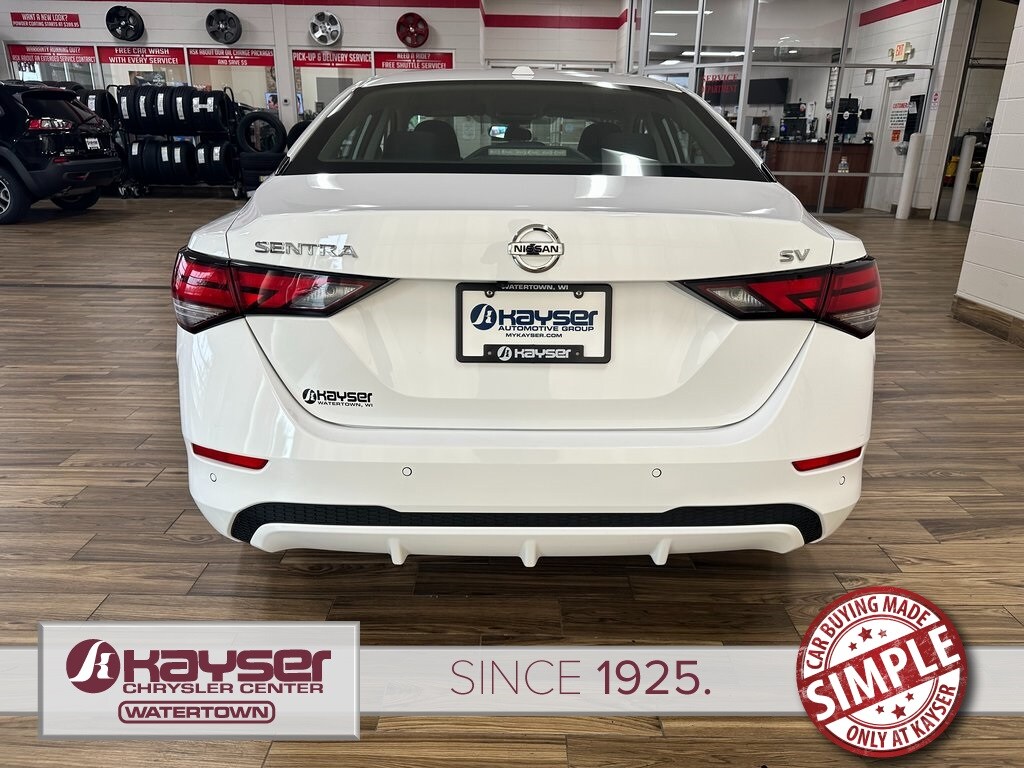 2021 Nissan Sentra SV photo 4