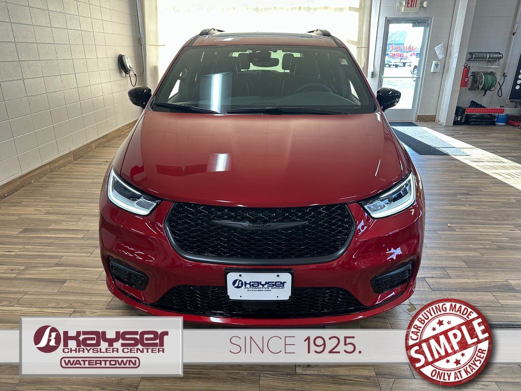 2026 Chrysler Pacifica Limited - Photo 7