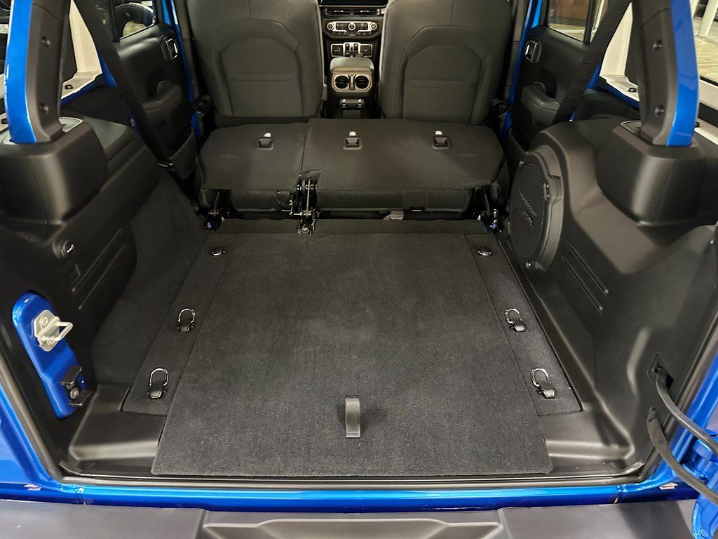 2026 Jeep Wrangler 4-Door Willys - Photo 38