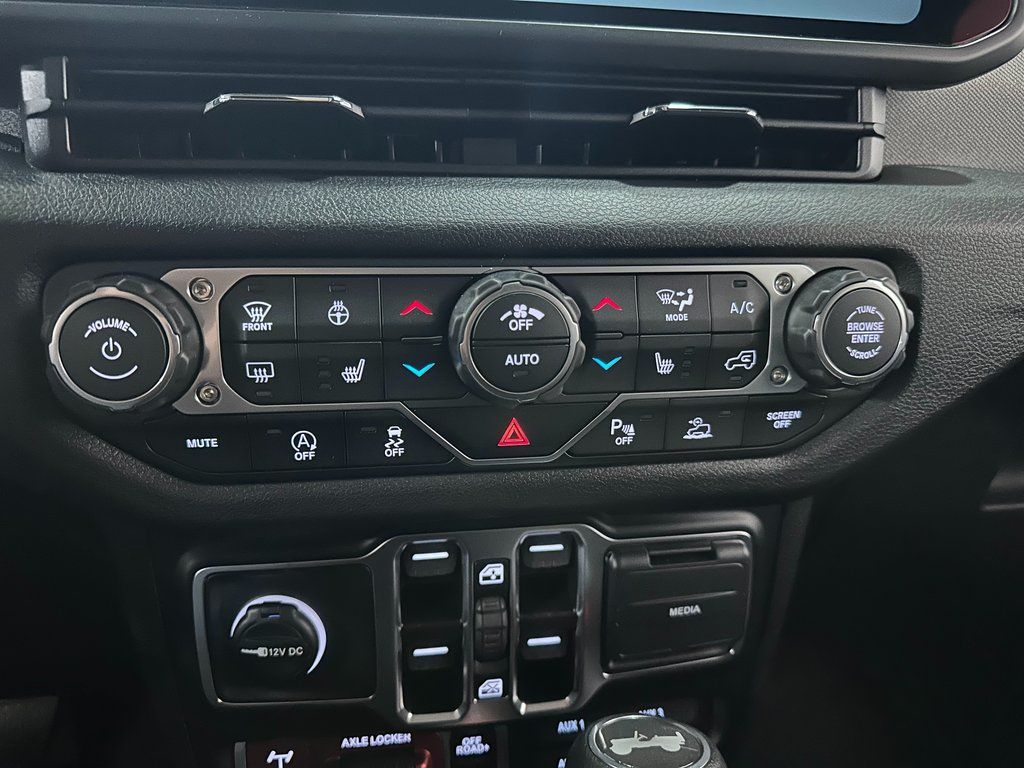 2026 Jeep Wrangler 4-Door Willys - Photo 27