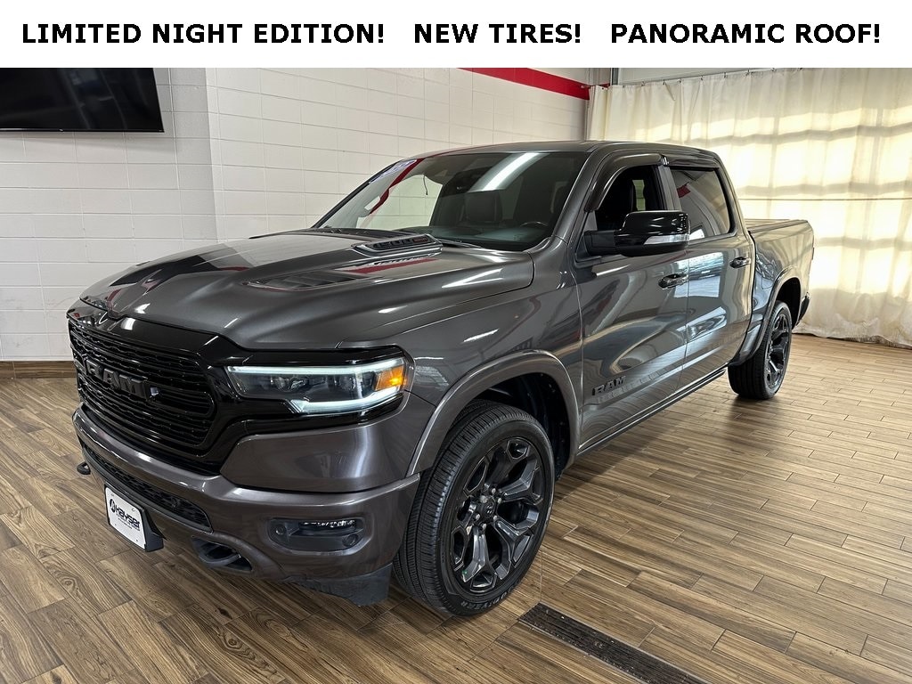 2022 RAM Ram 1500 Limited's photo