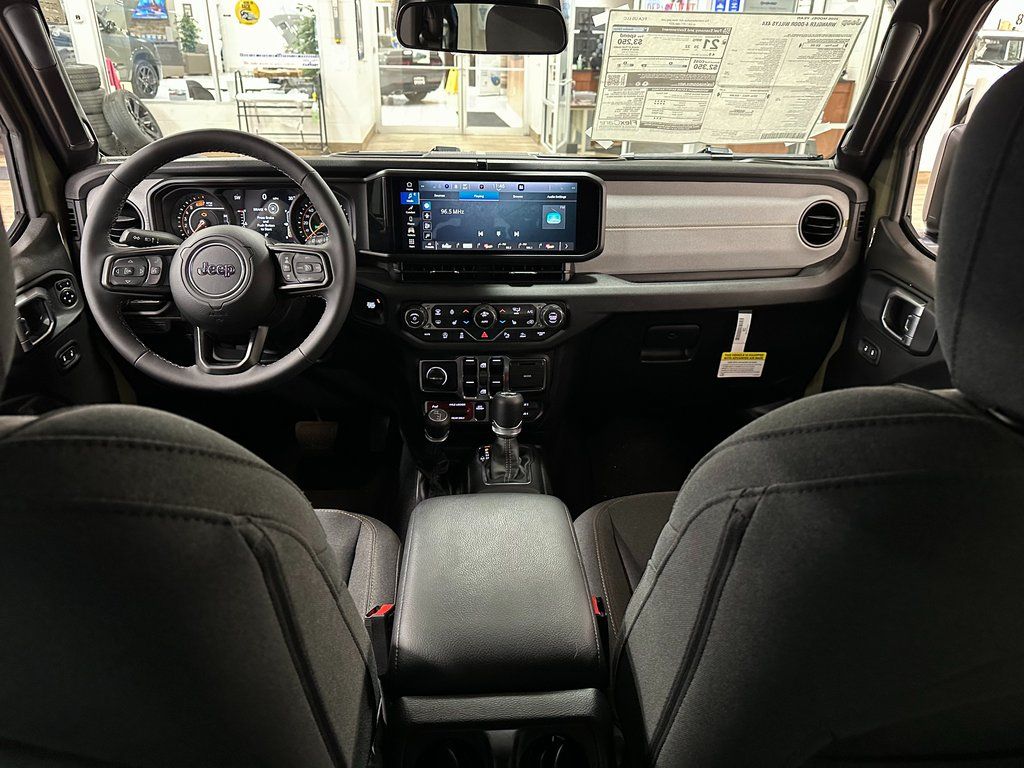 2026 Jeep Wrangler 4-Door Willys - Photo 12