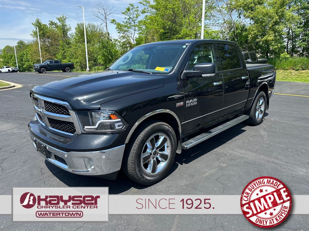 2017 RAM 1500 Big Horn 4x4 Crew Cab 5'7's photo