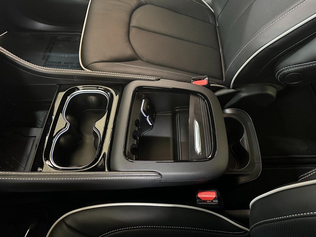 2026 Chrysler Pacifica Limited - Photo 32