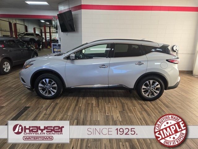 Certified 2018 Nissan Murano SV with VIN 5N1AZ2MH5JN137456 for sale in Watertown, WI