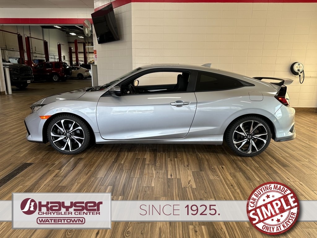 Certified 2017 Honda Civic Si with VIN 2HGFC3A52HH751266 for sale in Watertown, WI