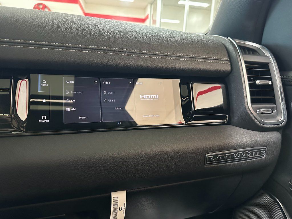 2026 RAM 1500 Laramie - Photo 35