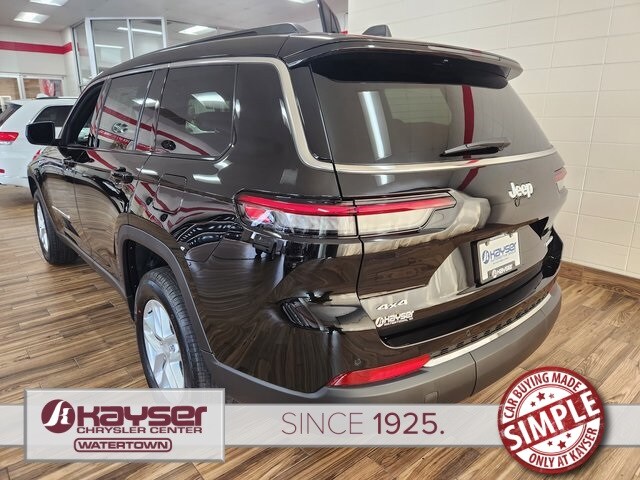 2025 Jeep Grand Cherokee Laredo X photo 2