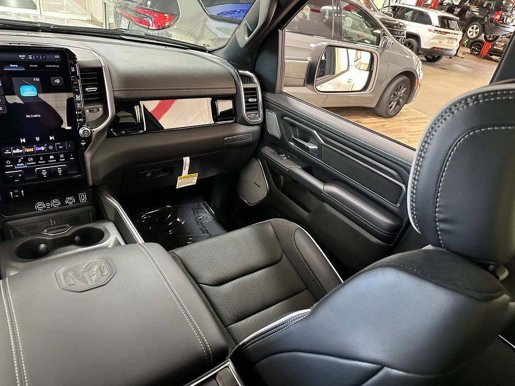 2026 RAM 1500 Laramie - Photo 15
