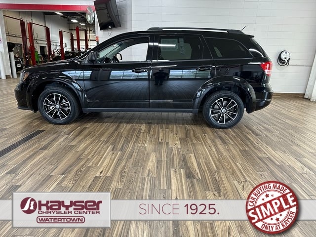 Certified 2018 Dodge Journey SE with VIN 3C4PDCAB9JT295138 for sale in Watertown, WI