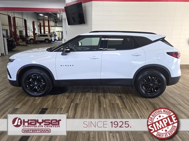 Used 2022 Chevrolet Blazer 2LT with VIN 3GNKBHR4XNS234256 for sale in Watertown, WI