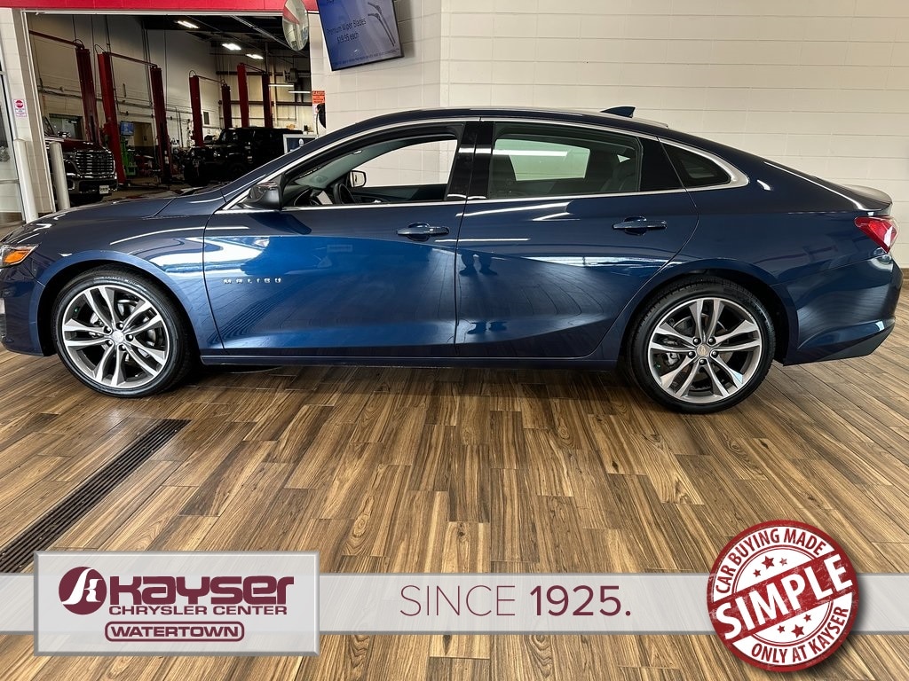 Certified 2022 Chevrolet Malibu 1LT with VIN 1G1ZD5ST0NF137906 for sale in Watertown, WI