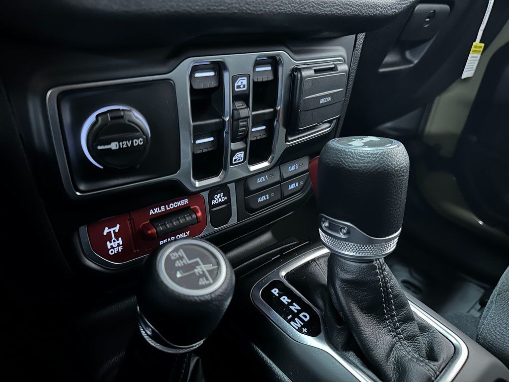 2026 Jeep Wrangler 4-Door Willys - Photo 28