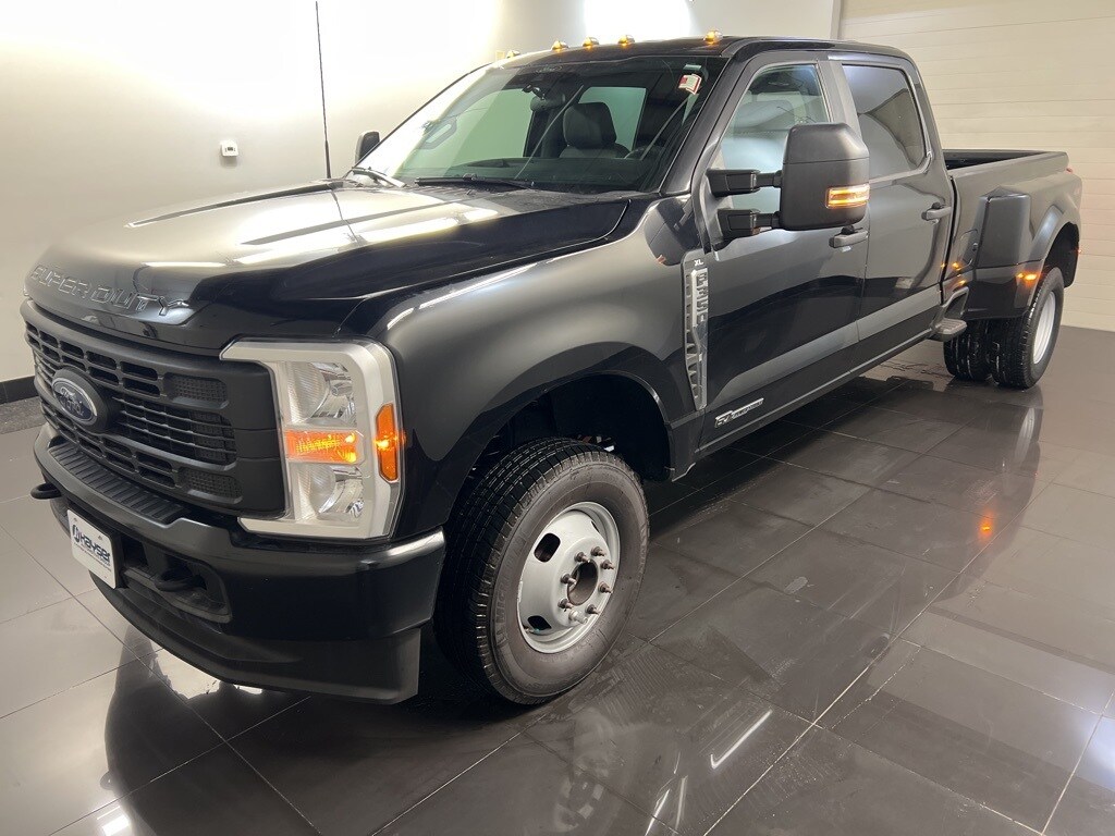 Used 2025 Ford F-350 Truck Crew Cab