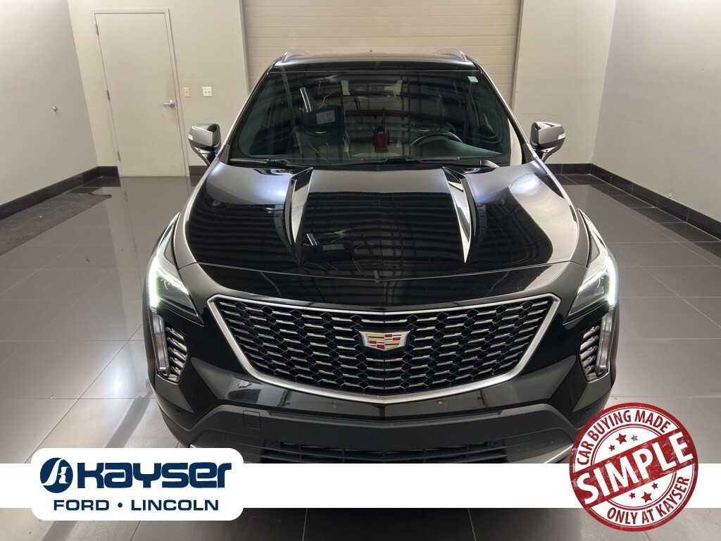 Used 2022 CADILLAC XT4 Premium Luxury SUV