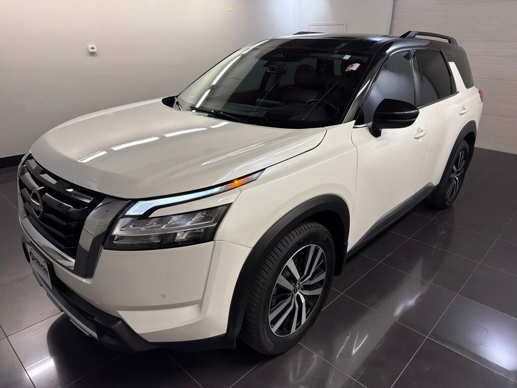 Used 2024 Nissan Pathfinder Platinum SUV